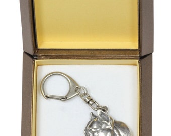 NEW, American Staffordshire Terrier (no collar), dog keyring, key holder, in casket, limited edition, ArtDog . Dog keyring for dog lovers