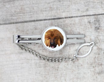 A tie tack with a Tibetan Mastiff dog. Men’s jewelry. A new collection with the geometric dog