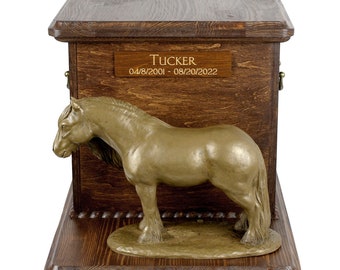 Fell pony mare Big Urn for Horse Ashes, Cutomizable urn, Urn for horse with statue, Horse memorial with sculpture