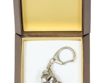 NEW, American Staffordshire Terrier (3D medalion),  AmStaff, dog keyring, key holder, in casket, limited edition, ArtDog