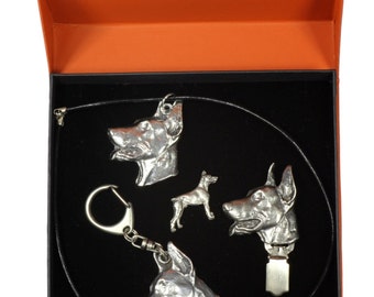 NEW, Dobermann, dog keyring, necklace, pin and clipring in casket, PRESTIGE set, limited edition, ArtDog . Dog keyring for dog lovers