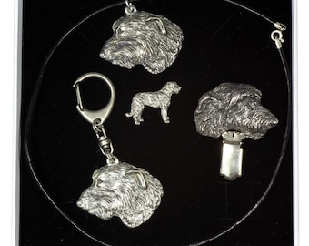 NEW, Irish Wolfhound, dog keyring, necklace, pin and clipring in casket, ELEGANCE set, limited edition, ArtDog . Dog keyring for dog lovers