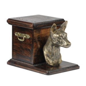 Urn für Hunde Asche mit einer stehenden Statue - Basenji, ART-DOG