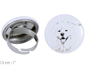 Ring with a dog - Samoyed