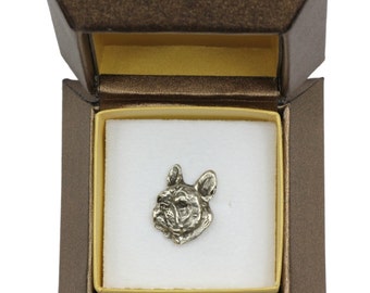 NEW, French Bulldog (head), dog pin, in casket, limited edition, ArtDog