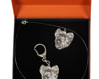 NEW, Papillon, dog keyring and necklace in casket, PRESTIGE set, limited edition, ArtDog . Dog keyring for dog lovers