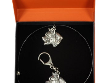 NEW, American Staffordshire Terrier (with collar), dog keyring and necklace in casket, PRESTIGE set, limited edition, ArtDog