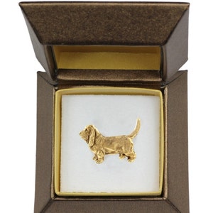 NEW, Basset Hound, dog pin, in casket, gold plated, limited edition, ArtDog