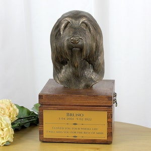 Bearded Collie urn for dog&#39;s ashes, Urn with engraving and sculpture of a dog, Urn with dog statue and engraving, Custom urn for a dog
