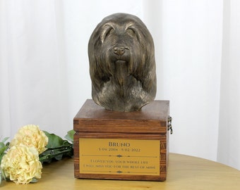 Bearded Collie urn for dog's ashes, Urn with engraving and sculpture of a dog, Urn with dog statue and engraving, Custom urn for a dog