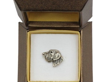 NEW, Irish Wolfhound (head) 2, dog pin, in casket, limited edition, ArtDog