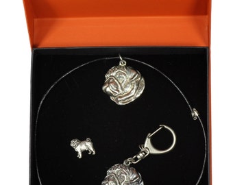 NEW, Pug, dog keyring, necklace and pin in casket, PRESTIGE set, limited edition, ArtDog . Dog keyring for dog lovers