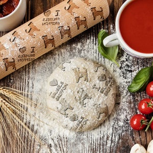 Mattarello intagliato per pasta -Griffone di Bruxelles
