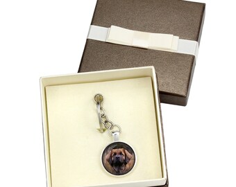 Leoneberger. Keyring, keychain with box for dog lovers. Photo jewellery. Men's jewellery. Handmade.