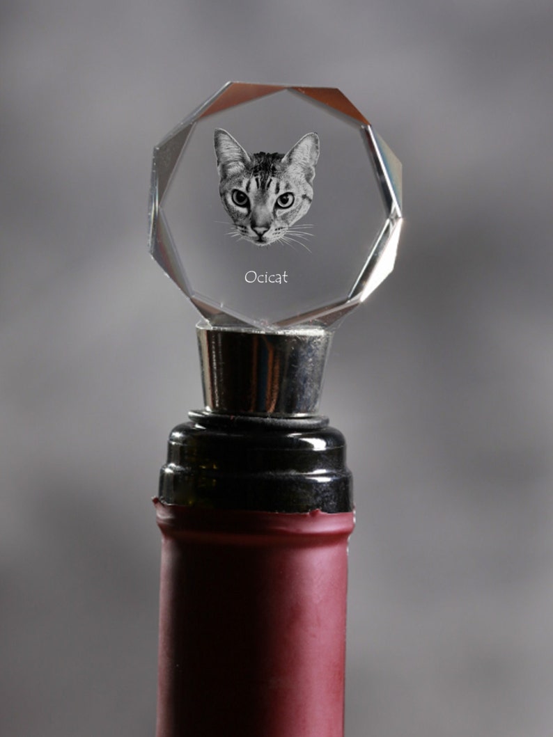High Quality Exceptional Gift Ocicat Crystal Wine Stopper with cat Wine and Cat Lovers