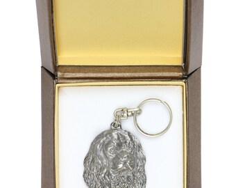 NEW, Cavalier King Charles Spaniel, dog keyring, key holder, in casket, limited edition, ArtDog . Dog keyring for dog lovers