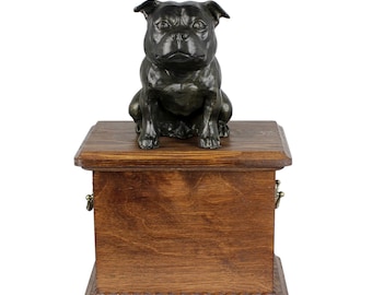 Staffordshire Bull Terrier Urn for Dog Ashes, Personalized Memorial with Statue, Urn with Sculpture, Urn for dog's ashes