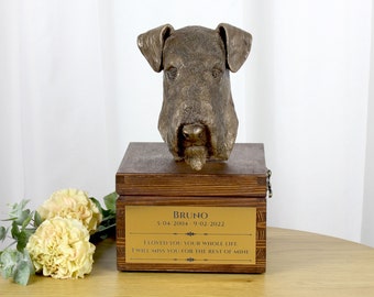 Airedale Terrier urn for dog's ashes, Urn with engraving and sculpture of a dog, Urn with dog statue and engraving, Custom urn for a dog