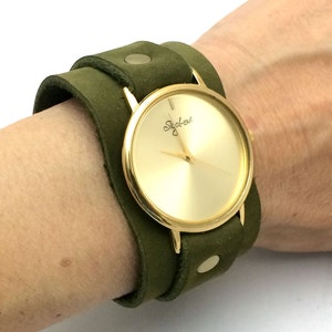 Wide Leather Band Watch- Women Watches-Green Leather Cuff Watch-Womens Watch-Cuff Watches-Wrist Tattoo Cover-Wide Wrist Watch-Watch-Sigal