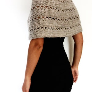 Crochet PATTERN Oatmeal Capelet/ Chunky Knit Shoulders Warmer/ Handmade Shoulders Coverup image 2