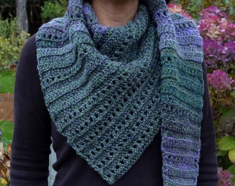 Crochet PATTERN - Hydrangea Shawl/ Chunky Long Scarf/ Triangular Ombre Winter Wrap