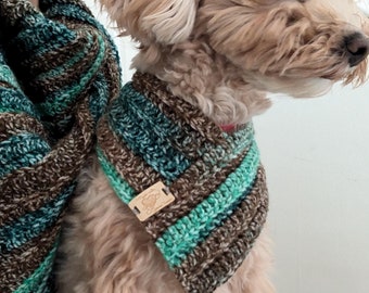 Crochet Dog Cowl Pattern: Travelling Shades Chunky Pet Neckwarmer (PDF File Download)