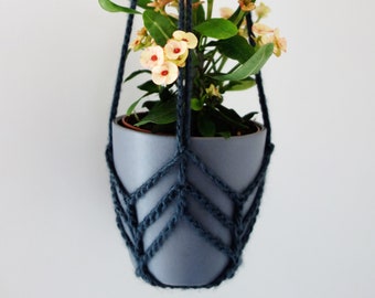 PDF Crochet PATTERN - Chevron Plant Pot Hanger/ Macrame Boho Decor/Indoor Outdoor Terrarium, Succulents, Trailing Plants Holder