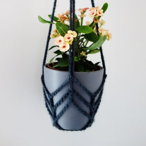 PDF Crochet PATTERN - Chevron Plant Pot Hanger/ Macrame Boho Decor/Indoor Outdoor Terrarium, Succulents, Trailing Plants Holder