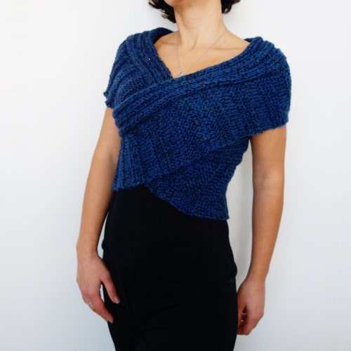 Peak Spot Criss Cross Top And Shrug