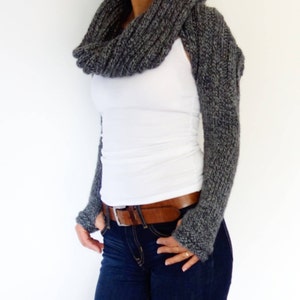 Knitting PATTERN Convertible Scarf with Sleeves/ Wrap Around Thumb Holes Shrug/ Modern Chunky Shoulders Cover-up image 5