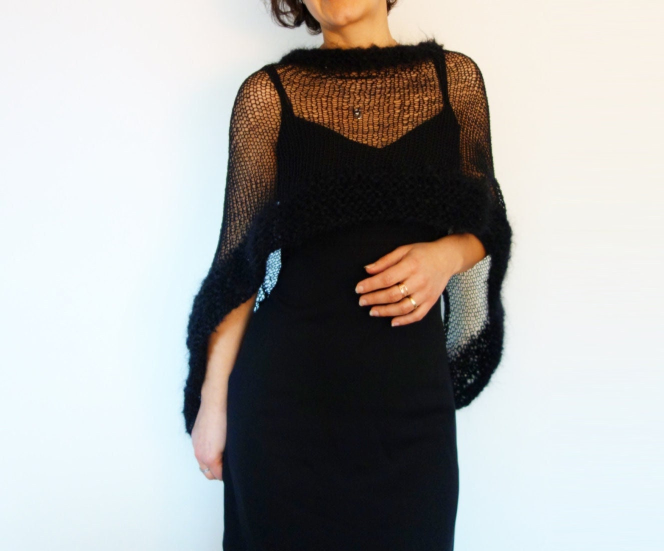 Women's Y2K Knit Poncho Top - Off Shoulder Crochet Sheer Shawl Cover Up With Asymmetrical Hem