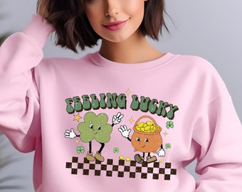 Feeling lucky - funny joke novelty St Patrick's day gift sweater sweatshirt jumper - black- Irish 4 leaf clover design pot of money - pink