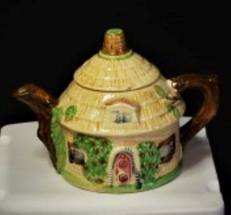 House Teapot Japan,Japan Cottage Ware House Teapot,Kitsch Cottage Teapot,Rustic Thatched Cottage Tea Pot,Made in Japan Teapot,House Teapot