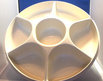 Tupperware 1665-3 1666-3,Almond Veggie Fruit Chip Dip Serving Tray Lid,Tupperware Veggie Tray Lid,Tupperware Serving Tray,Dip Serving Tray