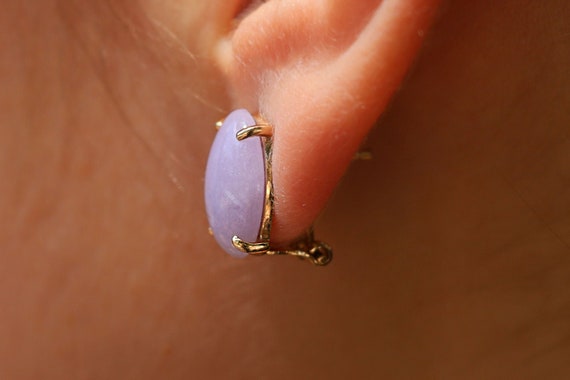 Vintage Lavender Jade & 14k Gold Oval Earrings - image 4