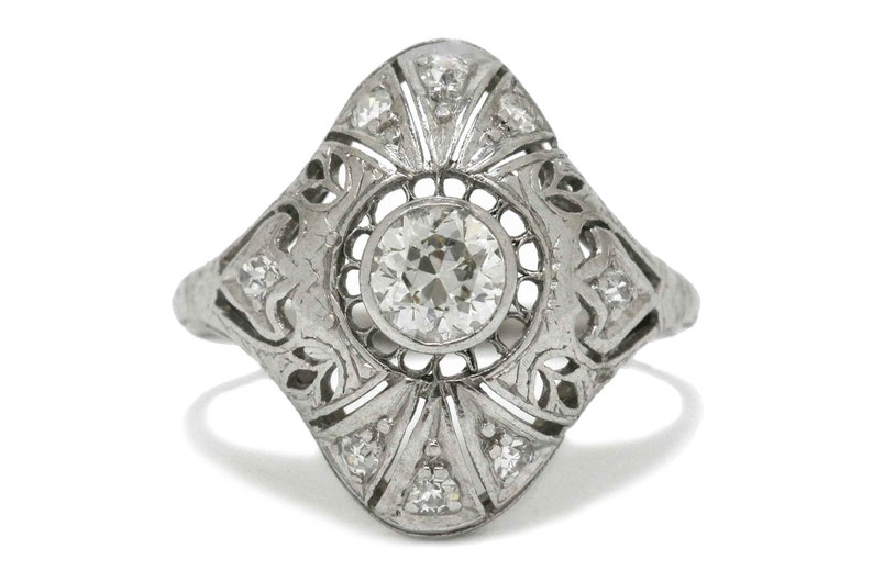 Anillo de compromiso antiguo Art Déco de platino con filigrana y diamantes imagen 1