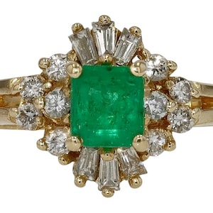 Vintage Emerald Diamond Petite Cocktail Ring