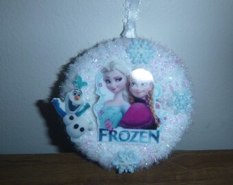 Frozen Christmas Ornament: Elsa, Anna, and Olaf Mini Wreath