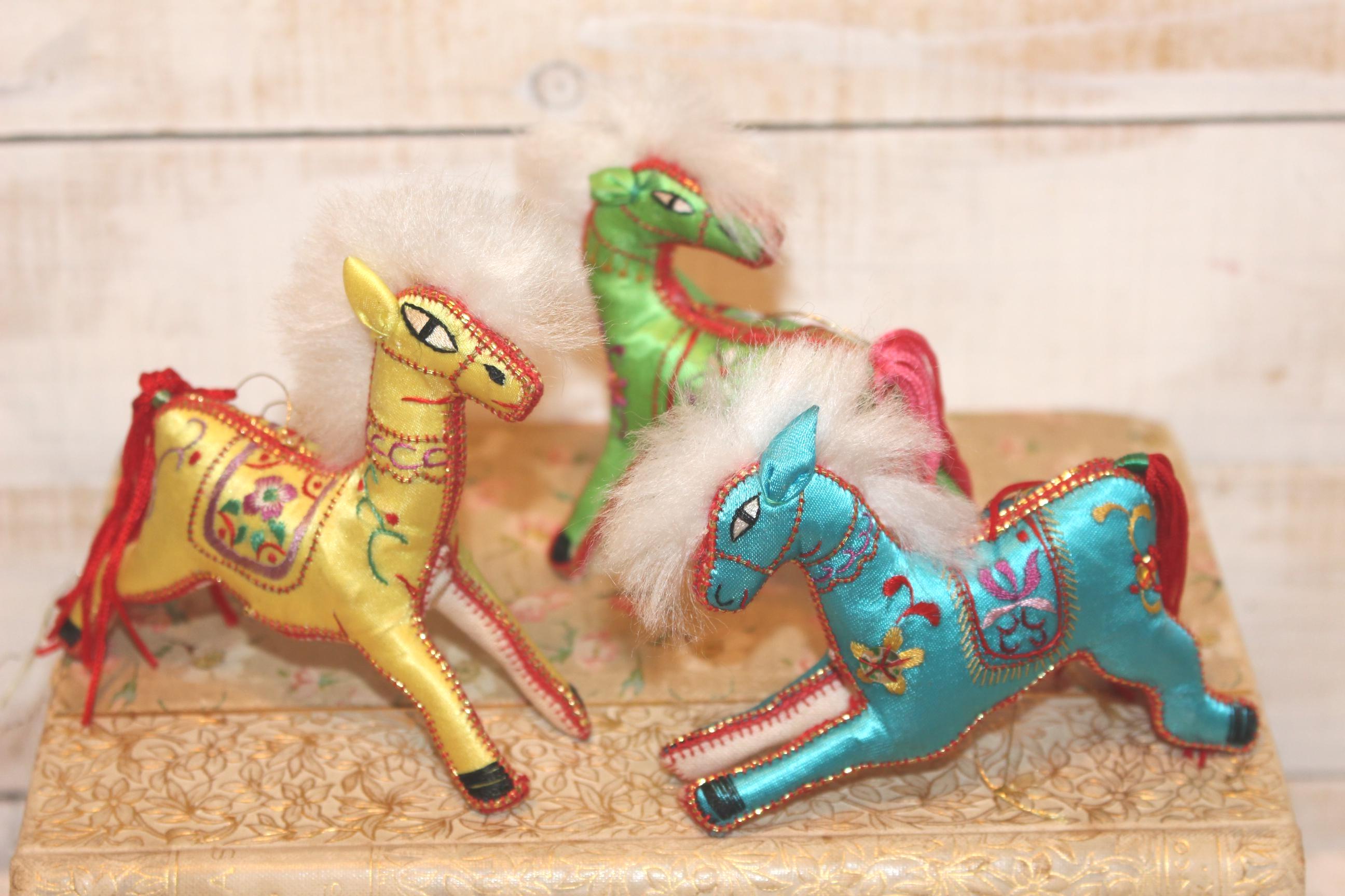 Horse Chinese Silk Ornament - Etsy display picture 1