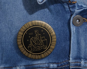 Spilla dello zodiaco Acquario - Pulsante pinback dell'astrologia celeste - Accessorio stregato - Regalo di compleanno di gennaio febbraio