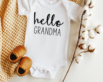 Hello Grandma Cotton Baby Body®, Schwangerschaftsankündigung Bodysuit Reveal Geschenk