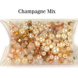 Glaspärlmixer Grupp 1 av 4: Säsongsblandningar. En behållare med glaspärlmix. Golden Champagne