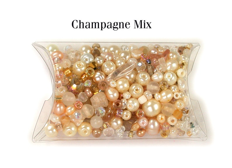 Glaspärlmixer Grupp 1 av 4: Säsongsblandningar. En behållare med glaspärlmix. Golden Champagne