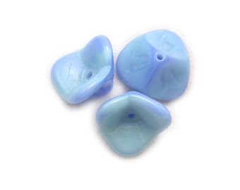 Light Blue opaque w/ Light Green glaze 12 x 9mm three sided flowers. Set of 25 or all 206.