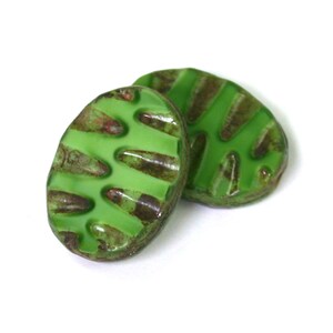 Kelly Green silk w/ Brown picasso 11 x 15 x 3mm carved oval. Set of 4, 6 or 10. image 2