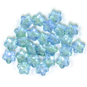 Pale Blue UV active Green 10mm cup flowers. Set of 25.