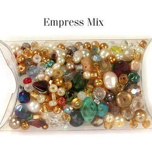 Glaspärlmixer Grupp 1 av 4: Säsongsblandningar. En behållare med glaspärlmix. Empress Mix