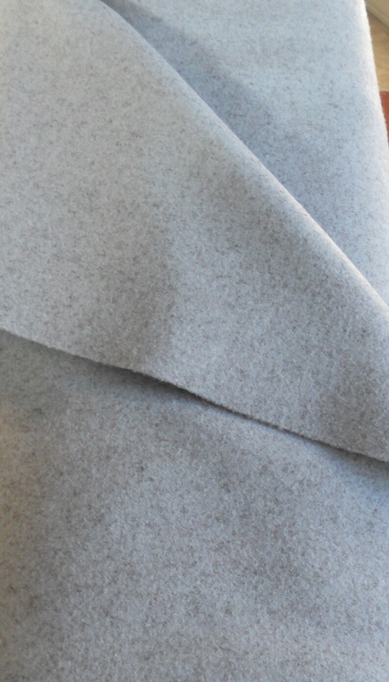 C00786 58 wide Pendleton Woolen Mills wool fabric Pale Blue Heather color 5.5 yards sold as unit. Pendleton wool fabric 100/% wool