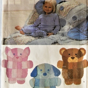 Simplicity 4993.  Rag quilts pattern. Animal rag quilt blanket, wall hanging pattern. Cat rag quilt.  Bear rag quilt. Dog rag quilt.  Uncut