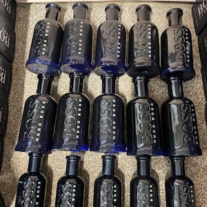 Hugo Boss Night Lege aftershaveflessen met dozen lege eau de toilette-fles Boss night gebruikte aftershave voor heren Boss night-sprayfles